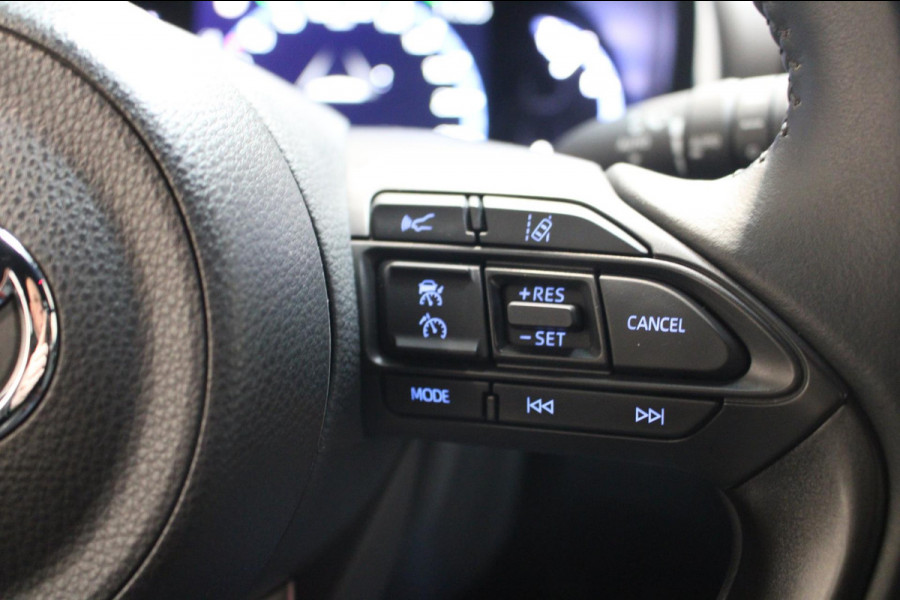 Toyota Yaris Cross 1.5 Hybrid Dynamic Camera/Navi/Cruise Rijklaar incl bovag garantie