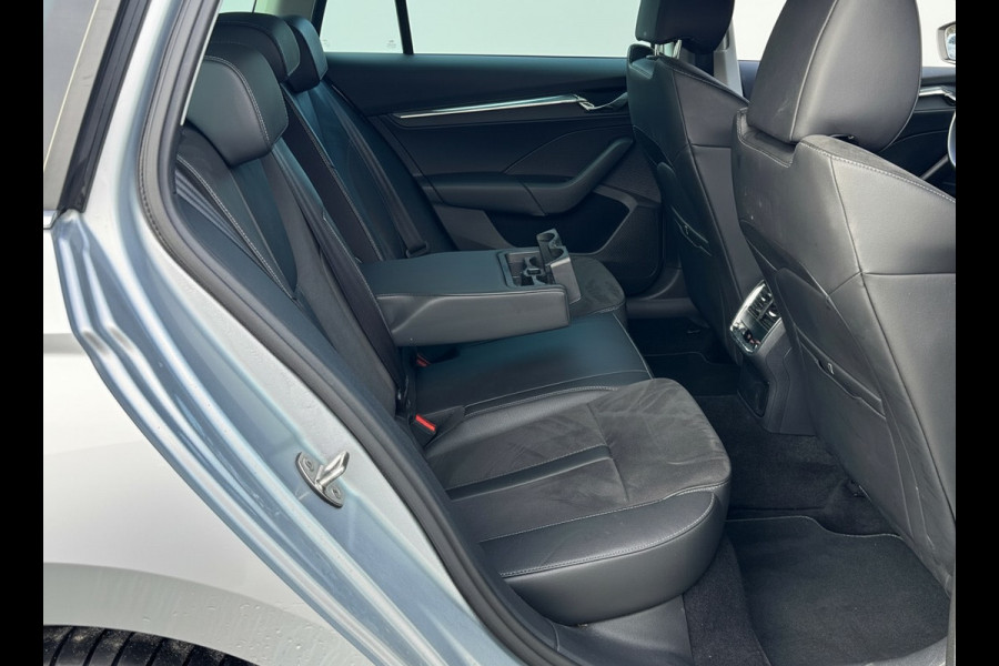 Škoda Octavia Combi TSI iV 204PK PHEV BUSINESS EDITION LEDER/VIRTUAL/HEAD-UP