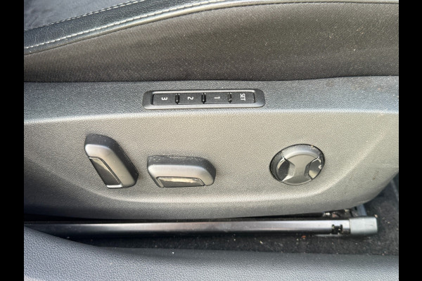 Škoda Octavia Combi TSI iV 204PK PHEV BUSINESS EDITION LEDER/VIRTUAL/HEAD-UP