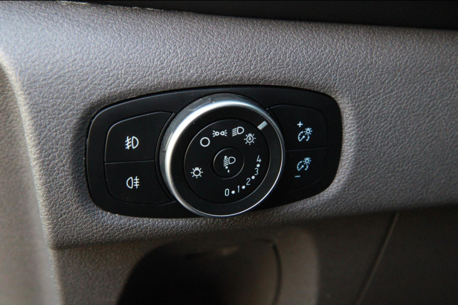 Ford Transit Custom 320 2.0 TDCI L2H1 Platinum Edition DC / Automaat 130PK / BOM VOL