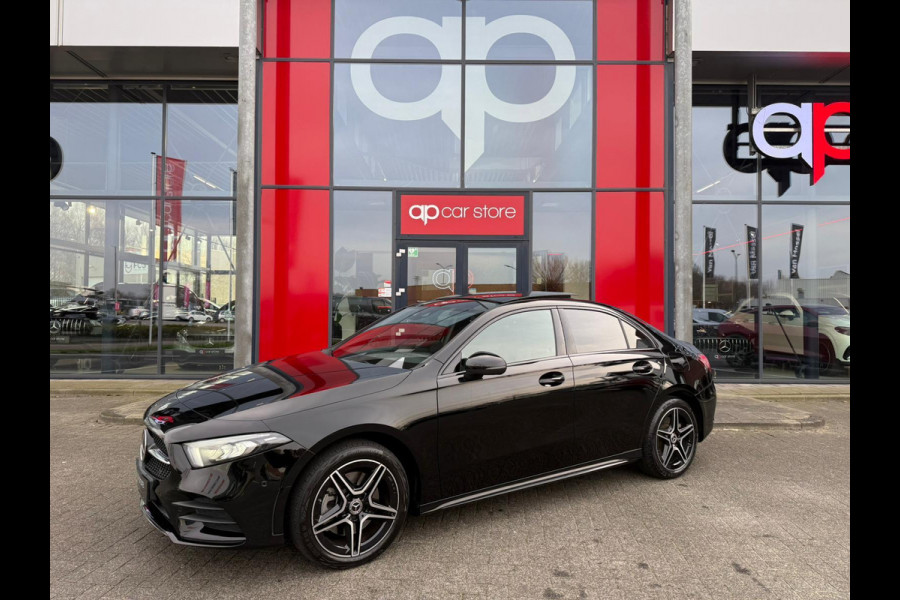 Mercedes-Benz A-Klasse 250 e AMG pakket Panorama