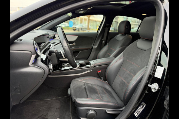 Mercedes-Benz A-Klasse 250 e AMG pakket Panorama