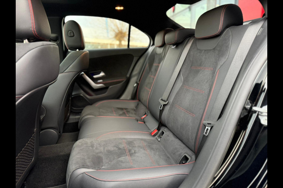 Mercedes-Benz A-Klasse 250 e AMG pakket Panorama