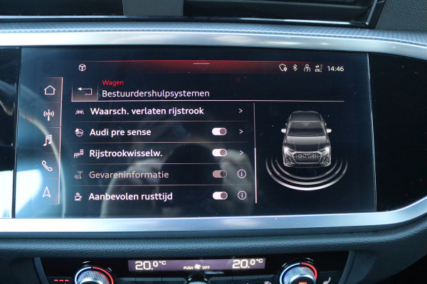 Audi Q3 Sportback 45 TFSI e PHEV Automaat S Edition Navigatie/Elektr.-trekhaak/Stoelverwarming/19-Inch/Keyfree