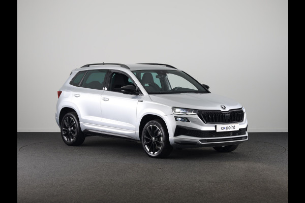 Škoda Karoq 1.5 TSI ACT Sportline Business 150pk | Parkeercamera achter | 18 inch Lichtmetalen velgen | Climatronic |