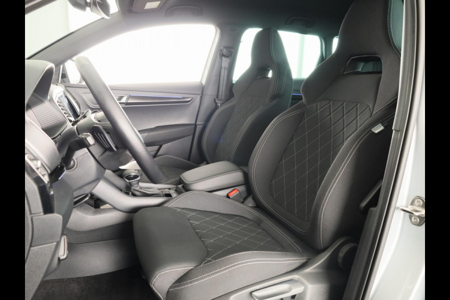 Škoda Karoq 1.5 TSI ACT Sportline Business 150pk | Parkeercamera achter | 18 inch Lichtmetalen velgen | Climatronic |