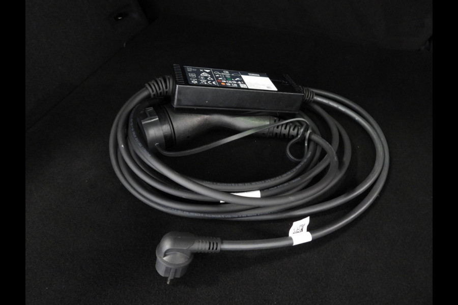 Ford Kuga 2.5 PHEV Plug-In ST-Line X TREKH./NAVI/HEAD-UP/LED/B&O/18"LMV!