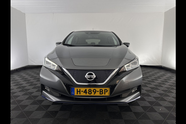 Nissan Leaf e+ Tekna 62 kWh {SOH-93%} (INCL.BTW) Aut.*LEATHER-MICROFIBRE | FULL-LED | ADAPTIVE-CRUISE | BOSE-AUDIO | TOP-VIEW | DAB | KEYLESS | NAVI-FULLMAP | DAB | HEATED-COMFORTSEATS | BLIND-SPOT | PRIVACY-GLASS | 17''ALU*