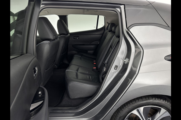 Nissan Leaf e+ Tekna 62 kWh {SOH-93%} (INCL.BTW) Aut.*LEATHER-MICROFIBRE | FULL-LED | ADAPTIVE-CRUISE | BOSE-AUDIO | TOP-VIEW | DAB | KEYLESS | NAVI-FULLMAP | DAB | HEATED-COMFORTSEATS | BLIND-SPOT | PRIVACY-GLASS | 17''ALU*