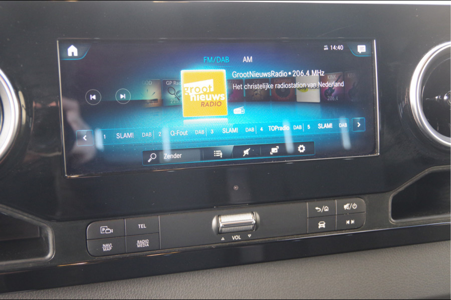 Mercedes-Benz Sprinter 319 3.0 CDI V6 L2H1 3-ZITS, AUT. LED, 3.5T TREKHAAK, MBUX 10'', CAMERA, CRUISE, NAVI, CLIMA, PARKEERSENSOREN