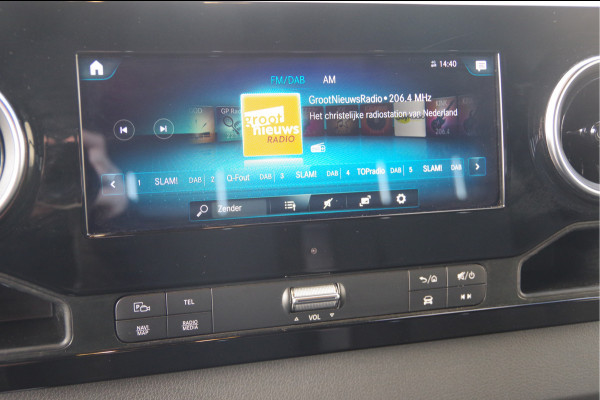 Mercedes-Benz Sprinter 319 3.0 CDI V6 L2H1 3-ZITS, AUT. LED, 3.5T TREKHAAK, MBUX 10'', CAMERA, CRUISE, NAVI, CLIMA, PARKEERSENSOREN