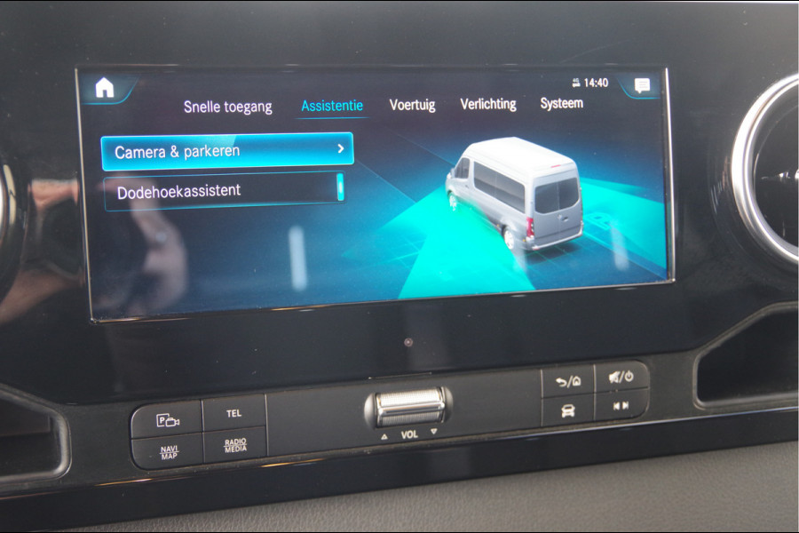 Mercedes-Benz Sprinter 319 3.0 CDI V6 L2H1 3-ZITS, AUT. LED, 3.5T TREKHAAK, MBUX 10'', CAMERA, CRUISE, NAVI, CLIMA, PARKEERSENSOREN