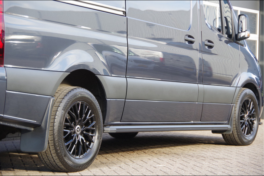 Mercedes-Benz Sprinter 319 3.0 CDI V6 L2H1 3-ZITS, AUT. LED, 3.5T TREKHAAK, MBUX 10'', CAMERA, CRUISE, NAVI, CLIMA, PARKEERSENSOREN