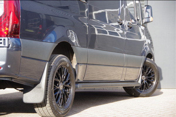 Mercedes-Benz Sprinter 319 3.0 CDI V6 L2H1 3-ZITS, AUT. LED, 3.5T TREKHAAK, MBUX 10'', CAMERA, CRUISE, NAVI, CLIMA, PARKEERSENSOREN
