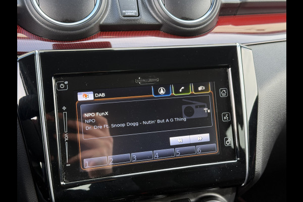 Suzuki Swift 1.4 Sport Smart Hybrid | CarPlay | ACC | Dodehoek | Camera | Keyless