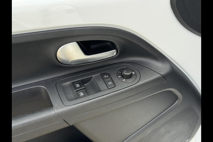 Volkswagen up! 1.0 | Executive + Winter pakket | Stoelverw., DAB, Camera, Airco, Cruise | Dealeronderhouden |