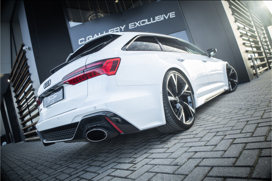 Audi RS6 C8 Avant 4.0 TFSI Quattro 740PK - RS Dynamic+ | 25jahre | Akrapovic | Keramisch | 3D Camera