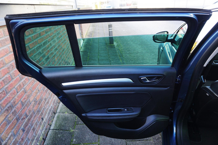 Renault Mégane Estate 1.2 TCe 130PK Bose/Trekhaak/17Inch.LMV/ Nette auto!