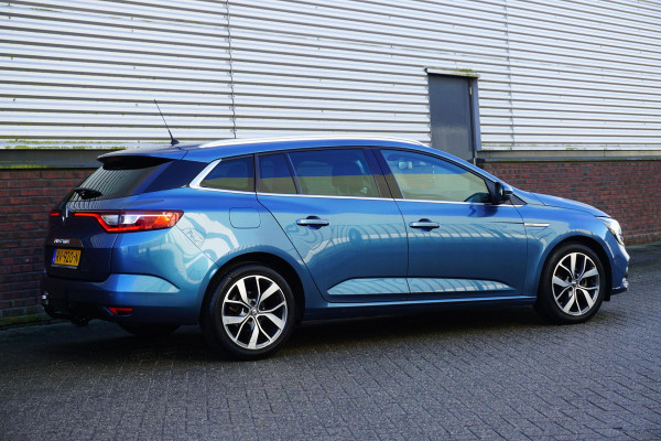 Renault Mégane Estate 1.2 TCe 130PK Bose/Trekhaak/17Inch.LMV/ Nette auto!