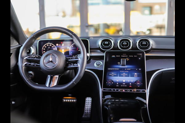 Mercedes-Benz C-Klasse Estate 300 e Business Solution AMG | Massage | Leder | Camera | Pano | Burmester