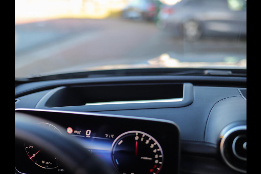 Mercedes-Benz C-Klasse Estate 300 e Business Solution AMG | Massage | Leder | Camera | Pano | Burmester