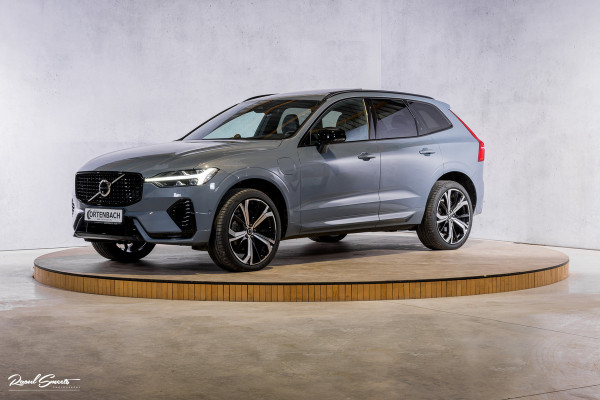 Volvo XC60 2.0 T8 Plug-in hybrid AWD Ultimate Dark | Bowers&Wilkins | Panorama dak | Adaptieve cruise | Zwenkbare trekhaak |