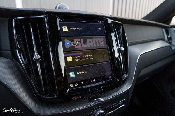 Volvo XC60 2.0 T8 Plug-in hybrid AWD Ultimate Dark | Bowers&Wilkins | Panorama dak | Adaptieve cruise | Zwenkbare trekhaak |