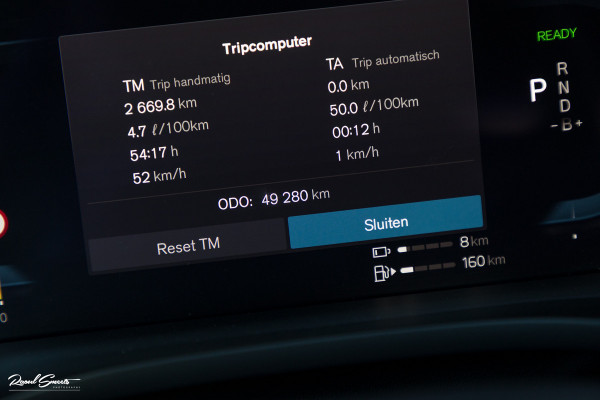 Volvo XC60 2.0 T8 Plug-in hybrid AWD Ultimate Dark | Bowers&Wilkins | Panorama dak | Adaptieve cruise | Zwenkbare trekhaak |