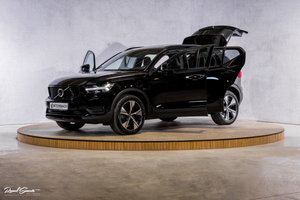 Volvo XC40 1.5 T4 Recharge R-Design | Adaptieve cruise | Panorama dak | 360 Camera |