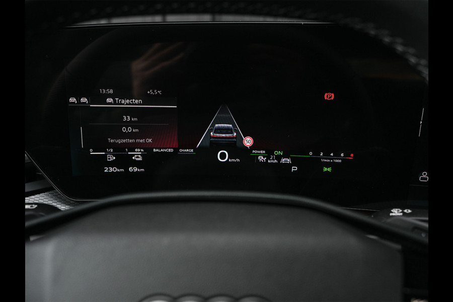 Audi Q5 2.0 TFSI e-hybrid 368pk quattro S edition Competition | S-Seats | Memory | 360 Camera | Trekhaak | Keyless entree | Adaptive Cruise | Ambiance interieur | Passagiers display |
