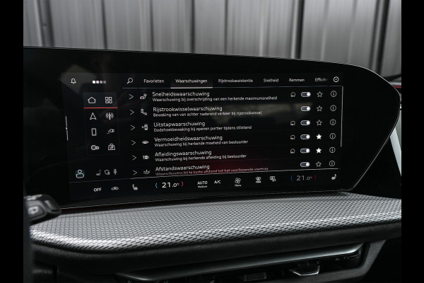 Audi Q5 2.0 TFSI e-hybrid 368pk quattro S edition Competition | S-Seats | Memory | 360 Camera | Trekhaak | Keyless entree | Adaptive Cruise | Ambiance interieur | Passagiers display |