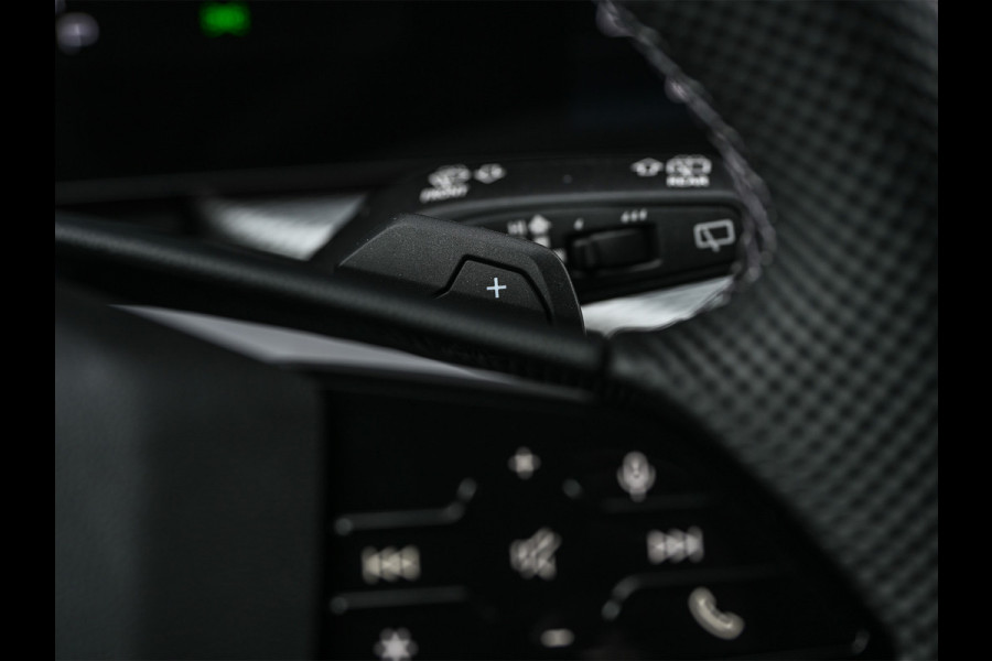 Audi Q5 2.0 TFSI e-hybrid 368pk quattro S edition Competition | S-Seats | Memory | 360 Camera | Trekhaak | Keyless entree | Adaptive Cruise | Ambiance interieur | Passagiers display |