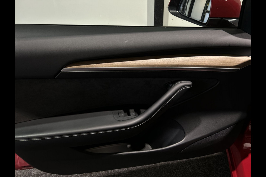 Tesla Model 3 Performance AWD 75 kWh Topper | Super kleuren combi! | BTW Auto