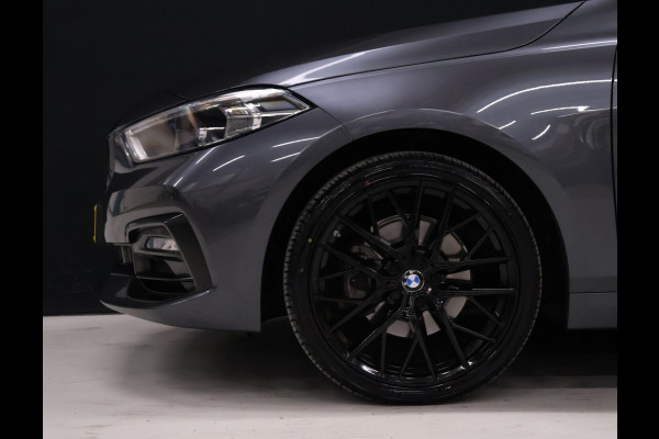 BMW 1-serie 118i M-Sport [M STUUR, APPLE CARPLAY, ANDROID, LEDVERLICHTING, STOELVERWARMING, PDC V+A, VOL LEDER, CRUISE, CLIMATE, NIEUWSTAAT]