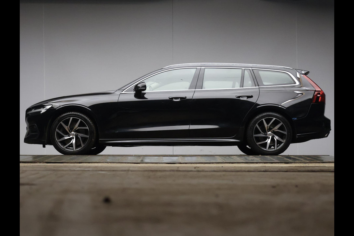 Volvo V60 2.0 T5 Sport (APPLE CARPLAY,NAVI,CAMERA,SPORTSTOELEN,LED,PDC,GETINT,NETTESTAAT)