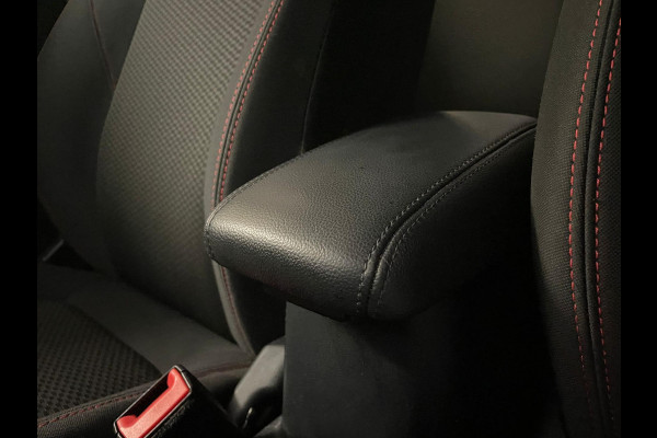 Ford Fiesta 1.0 EcoBoost ST-Line AIRCO CLIMA NAVI ELEK RAMEN CENT VERG VELGEN PRIVACYGLAS NIEUWSTAAT