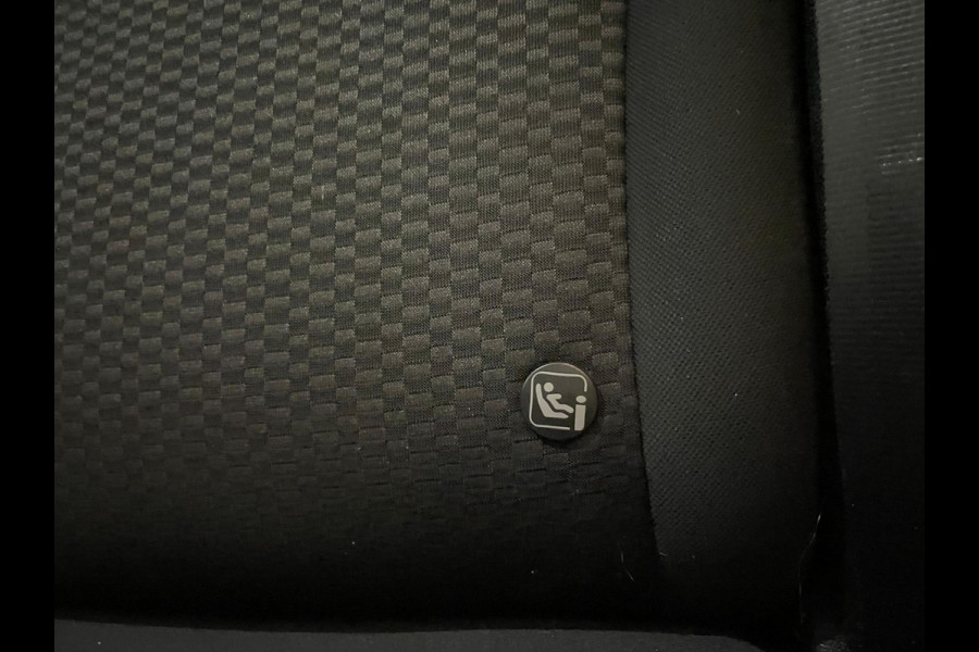 Ford Fiesta 1.0 EcoBoost ST-Line AIRCO CLIMA NAVI ELEK RAMEN CENT VERG VELGEN PRIVACYGLAS NIEUWSTAAT