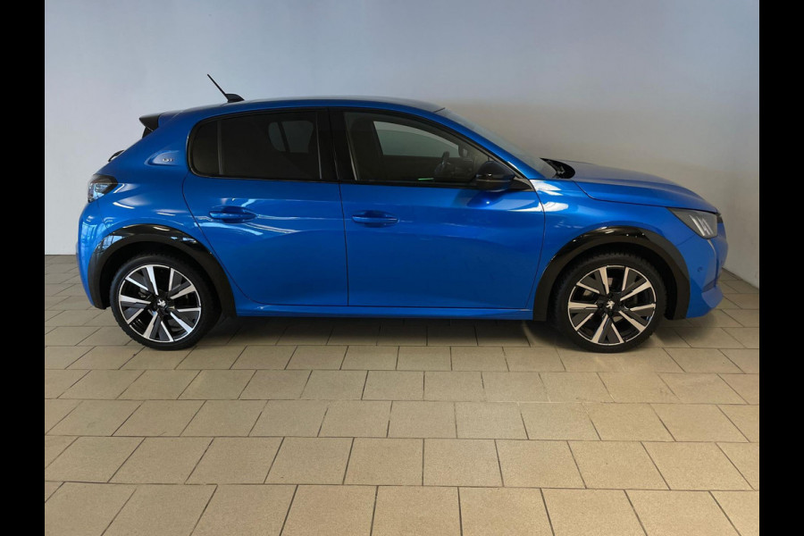 Peugeot 208 1.2 PureTech GT PANO AIRCO NAVI CRUISE BLUETOOTH LED METALLIC BLAUW PRIVACYGLAS ZEER NETTE AUTO