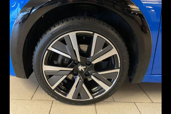 Peugeot 208 1.2 PureTech GT PANO AIRCO NAVI CRUISE BLUETOOTH LED METALLIC BLAUW PRIVACYGLAS ZEER NETTE AUTO