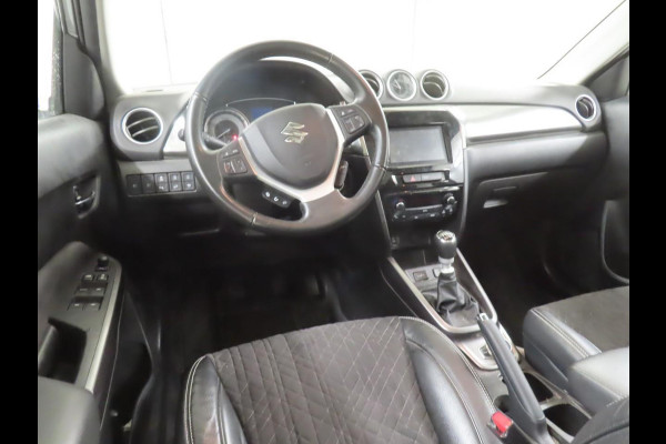 Suzuki Vitara 1.4 Boosterjet Style Smart Hybrid AllGrip AFNEEMBARE TREKHAAK/PANORAMADAK/ADATIEVE CRUISE CONTROL