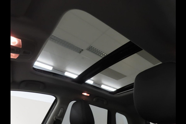 Suzuki Vitara 1.4 Boosterjet Style Smart Hybrid AllGrip AFNEEMBARE TREKHAAK/PANORAMADAK/ADATIEVE CRUISE CONTROL