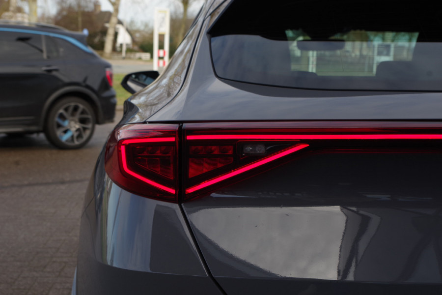 CUPRA Formentor 1.4 e-Hybrid 204 PK BNS PHEV, LED, Camera, Carplay, Adap. Cruise Control