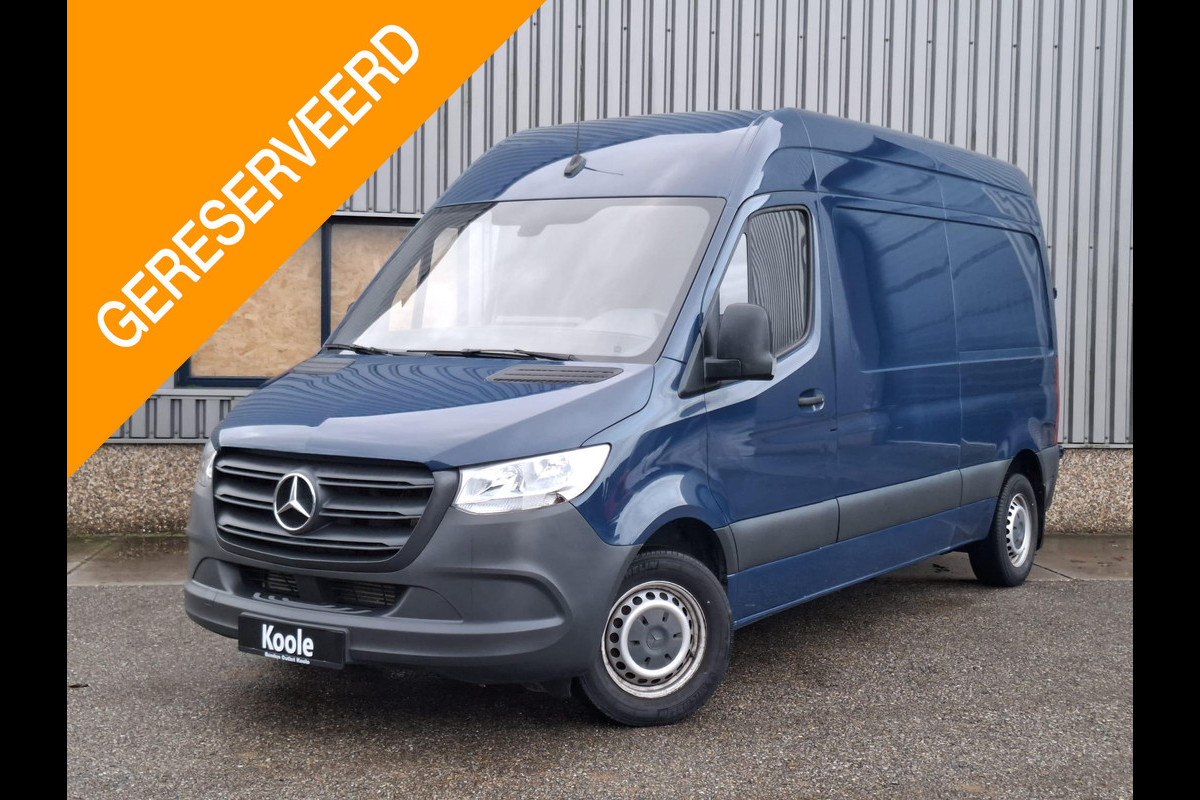 Mercedes-Benz Sprinter 311 2.2 CDI L2H2 / AIRCO / CAMERA / 3 ZITS / DEALER ONDERHOUDEN / NAVI