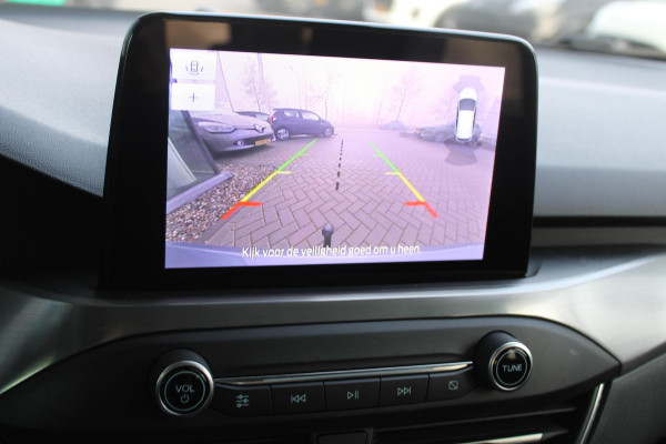 Ford FOCUS Wagon 1.0 EcoBoost Titanium X Business Automaat | Trekhaak | Winter Pack | Adaptive cruise control | Camera