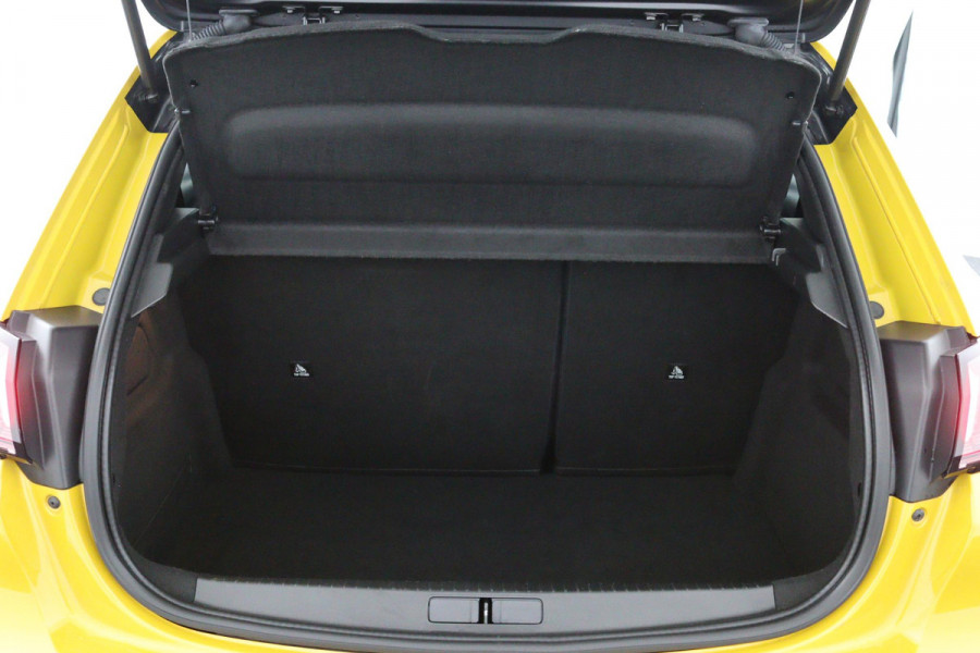 Peugeot 208 1.2*GT-LINE*PANO*AUTOM*ECC*CRUISE*NAVI*CAM*CARPLAY