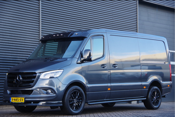 Mercedes-Benz Sprinter 319 3.0 CDI V6 L2H1 AUT. LED, 2X SCHUIFDEUR, 3.5T TREKHAAK, MBUX 10'', 360 CAMERA, STOELVERWARMING, VOORRUIT VERWARMING, LEDER S