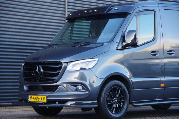 Mercedes-Benz Sprinter 319 3.0 CDI V6 L2H1 AUT. LED, 2X SCHUIFDEUR, 3.5T TREKHAAK, MBUX 10'', 360 CAMERA, STOELVERWARMING, VOORRUIT VERWARMING, LEDER S