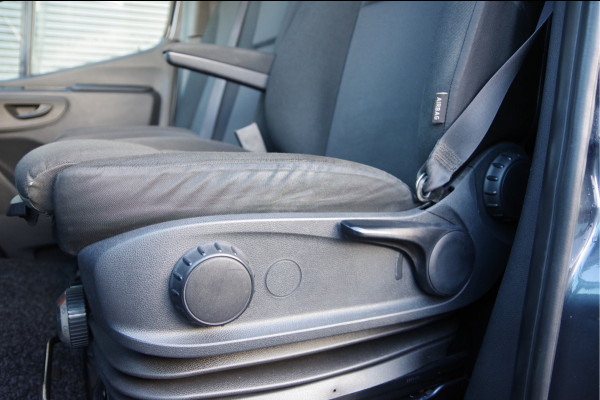 Mercedes-Benz Sprinter 319 3.0 CDI V6 L2H1 AUT. LED, 2X SCHUIFDEUR, 3.5T TREKHAAK, MBUX 10'', 360 CAMERA, STOELVERWARMING, VOORRUIT VERWARMING, LEDER S