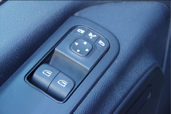 Mercedes-Benz Sprinter 319 3.0 CDI V6 L2H1 AUT. LED, 2X SCHUIFDEUR, 3.5T TREKHAAK, MBUX 10'', 360 CAMERA, STOELVERWARMING, VOORRUIT VERWARMING, LEDER S
