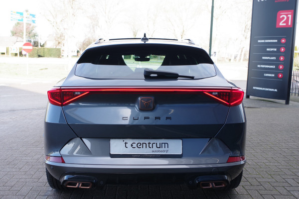 CUPRA Formentor 1.4 e-Hybrid 204 PK Performance PHEV, Panoramadak, Trekhaak, Memory, Winterpakket